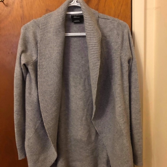 Reitmans Cardigan - Picture 2 of 2